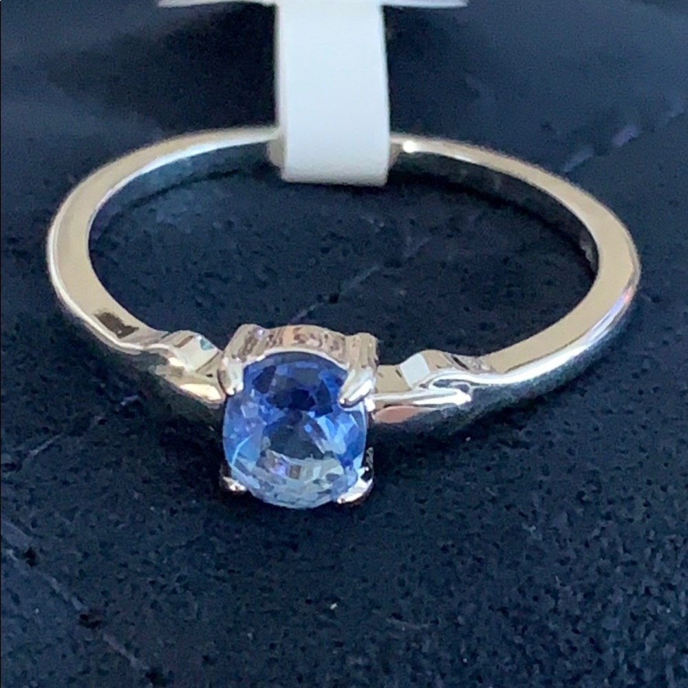 Beautiful ring ❤️💍 sz10